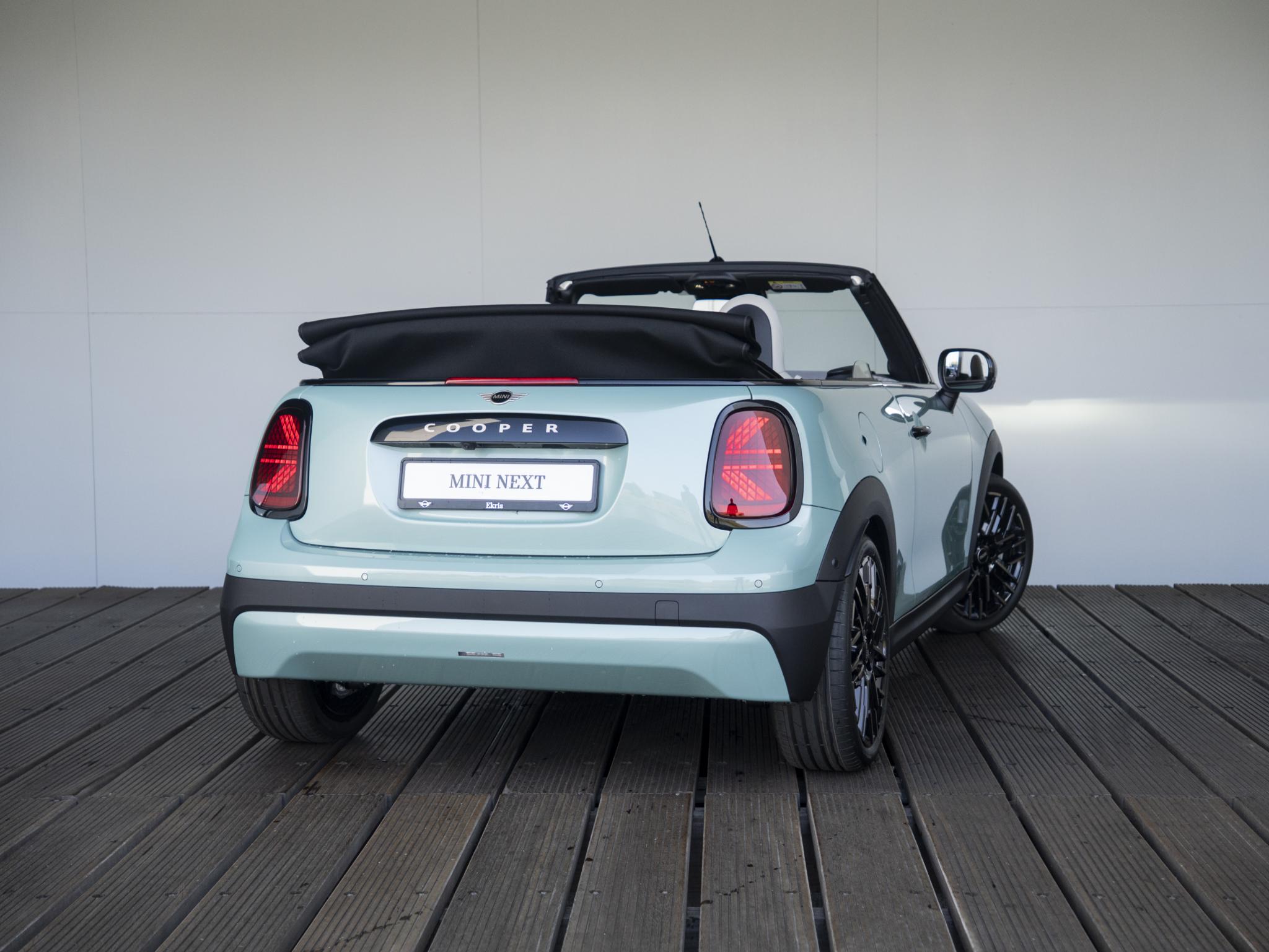 MINI Cabrio Cooper C Favoured XL-pakket - Afbeelding 2