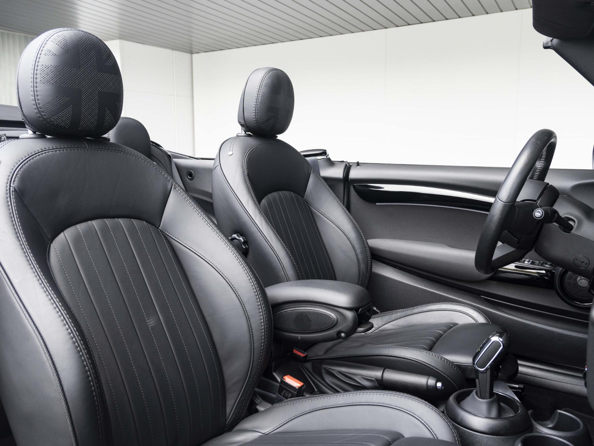 MINI Cabrio Cooper - Afbeelding 4