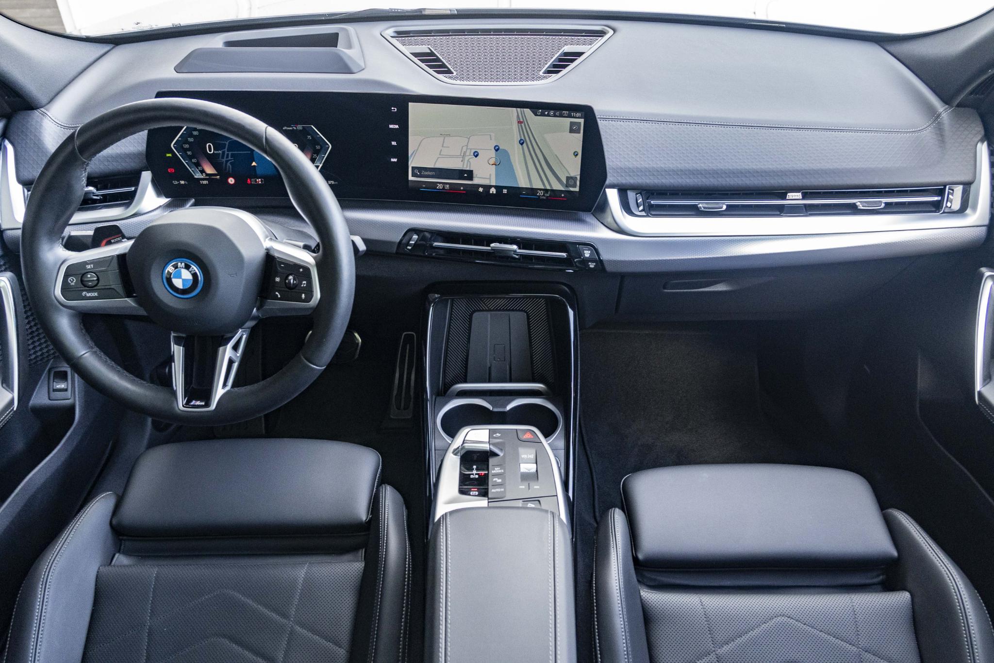 BMW iX2 eDrive20 - Afbeelding 3