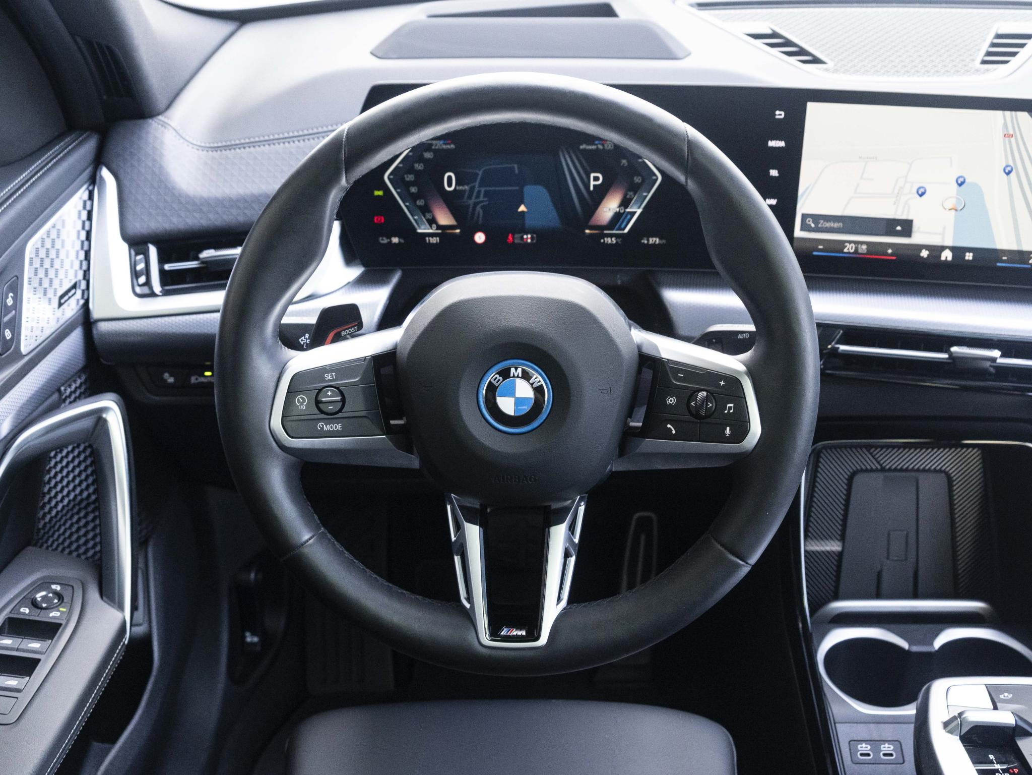 BMW iX2