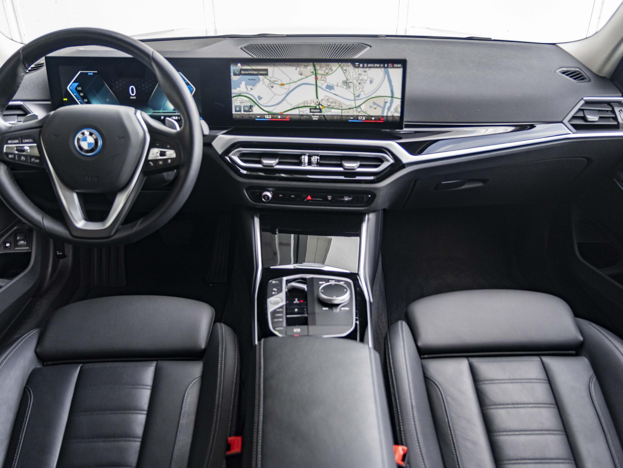 BMW 3 Serie Touring 320e - Afbeelding 3