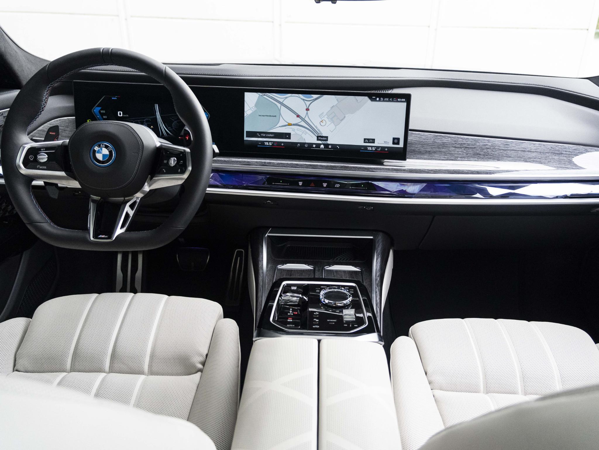 BMW 7 Serie M760e - Afbeelding 3
