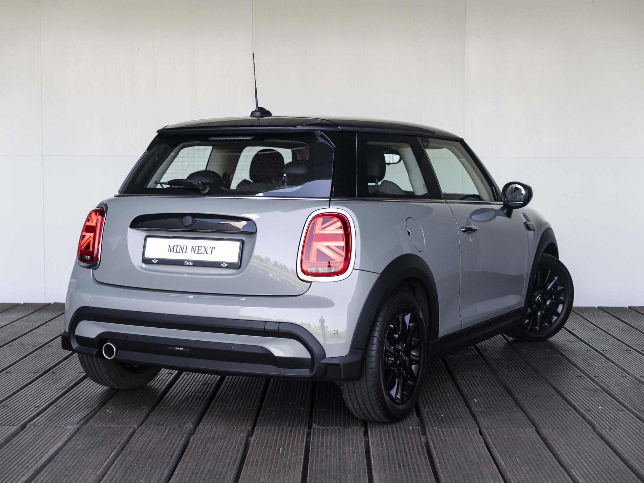 MINI 3-Deurs Cooper Aut. - Afbeelding 2