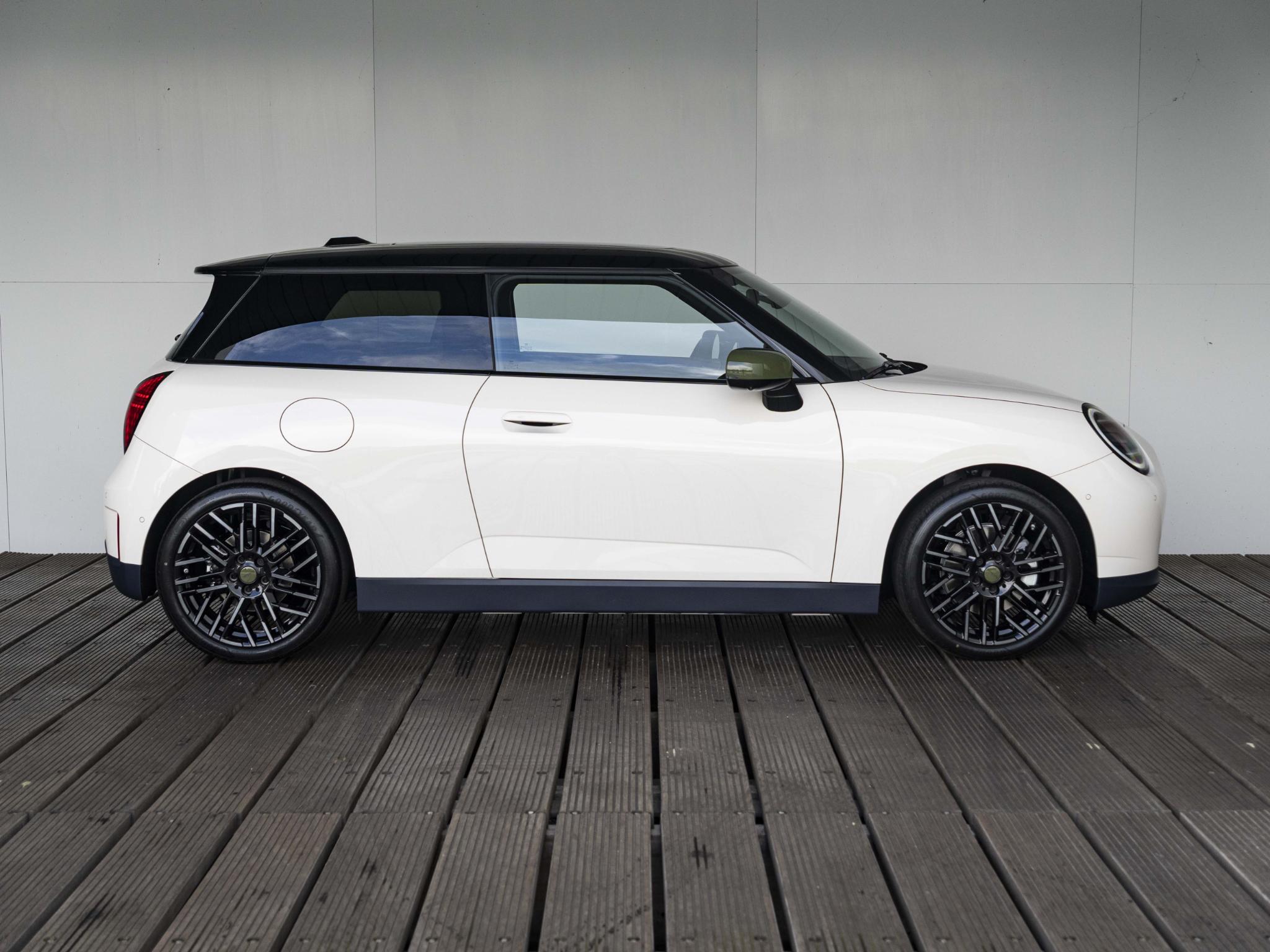 MINI Electric 3-Deurs Cooper SE Paul Smith L-pakket - Afbeelding 4
