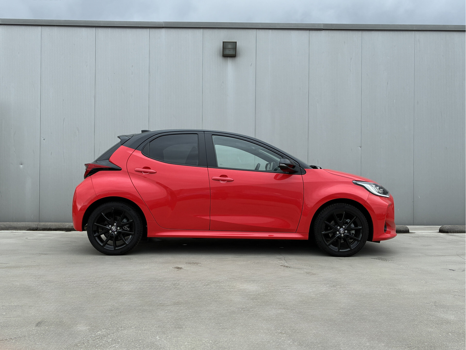 Toyota Yaris 1.5 Hybrid Executive Limited Automaat 116pk - Afbeelding 3