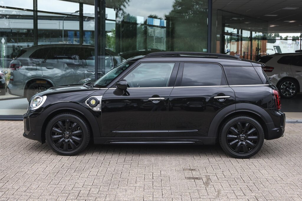 MINI Countryman 8