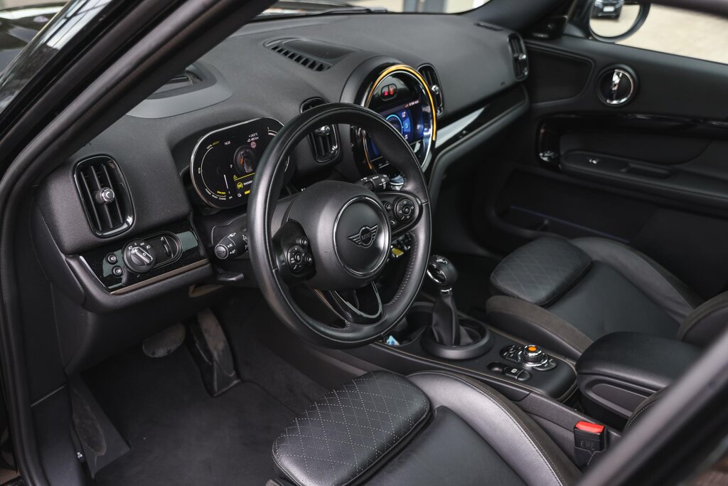 MINI Countryman 10