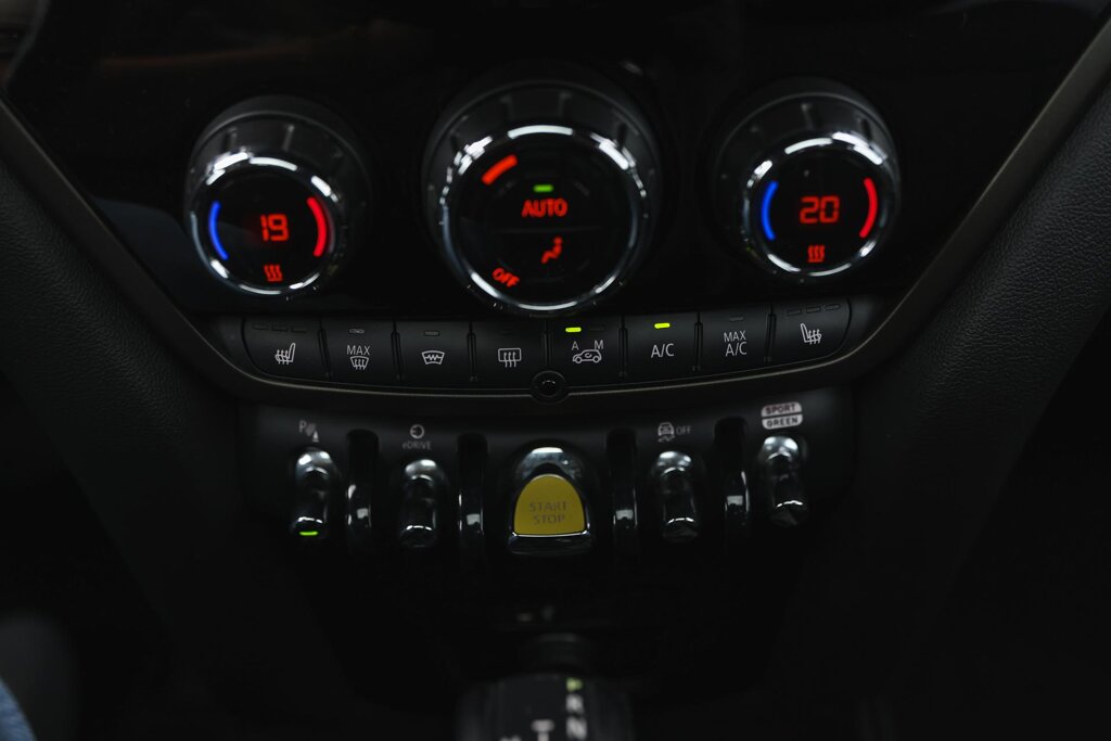 MINI Countryman 16