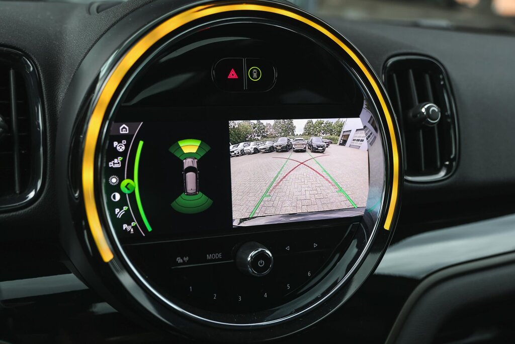 MINI Countryman 17