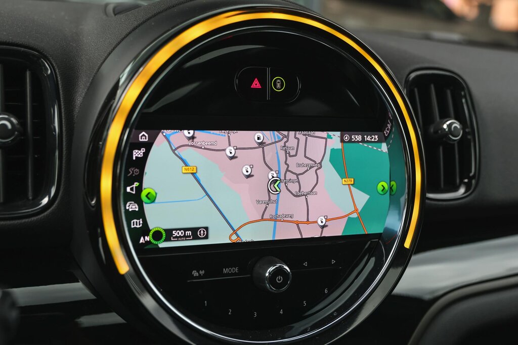 MINI Countryman 23
