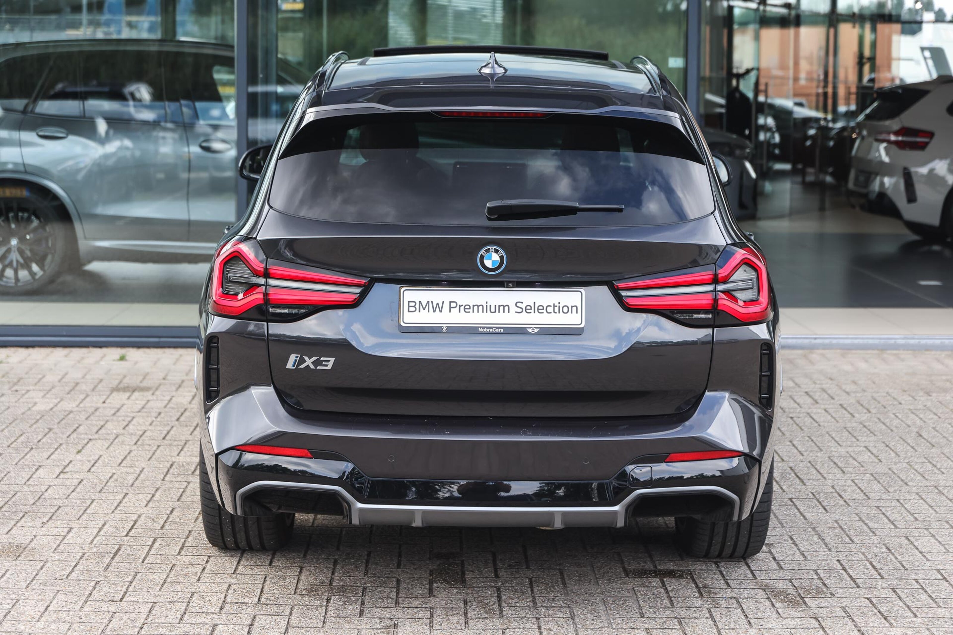 BMW iX3 7