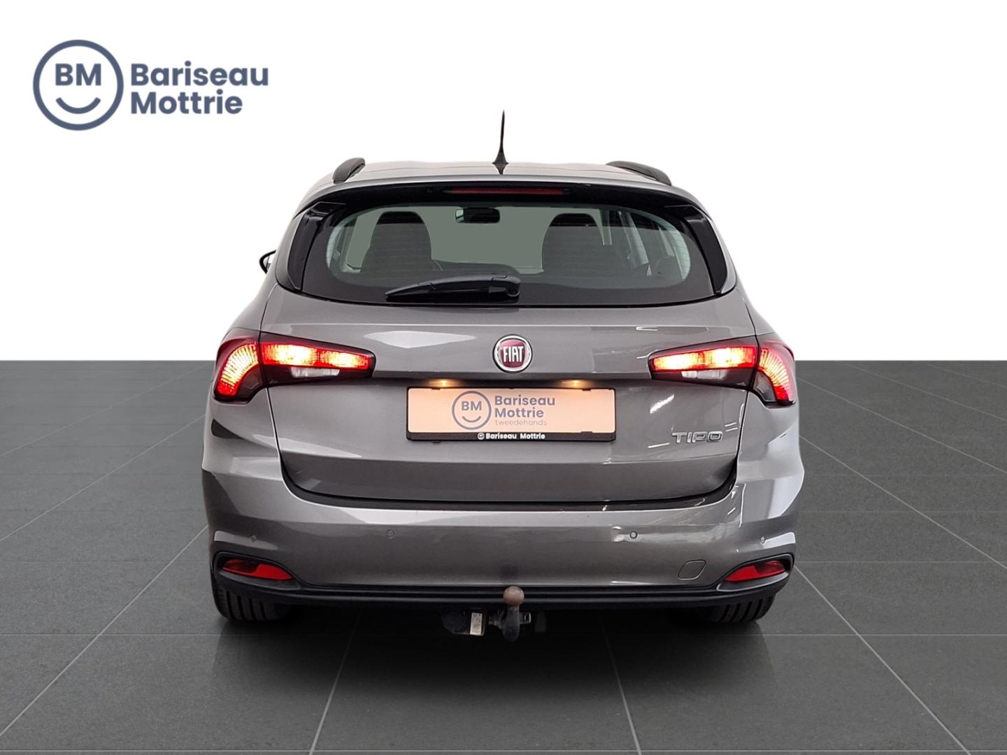 Fiat Tipo BREAK *TREKHAAK*ZETELVERWARMING*RADIO*KLIMAATREGELING*CRUISE CONTROL*SENSOREN ACHTER* - Image 5