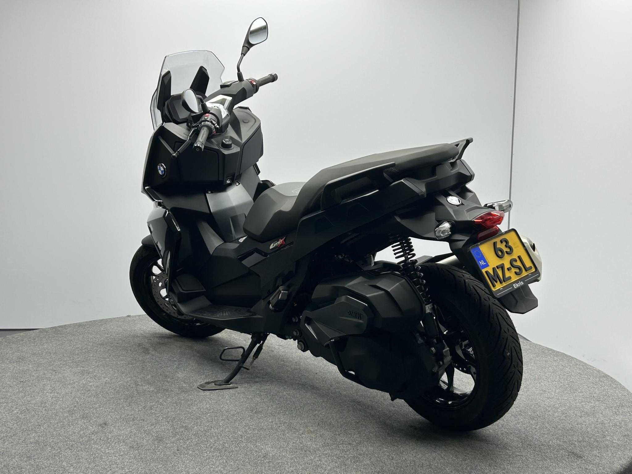 BMW C 400 X Triple Black - Afbeelding 4