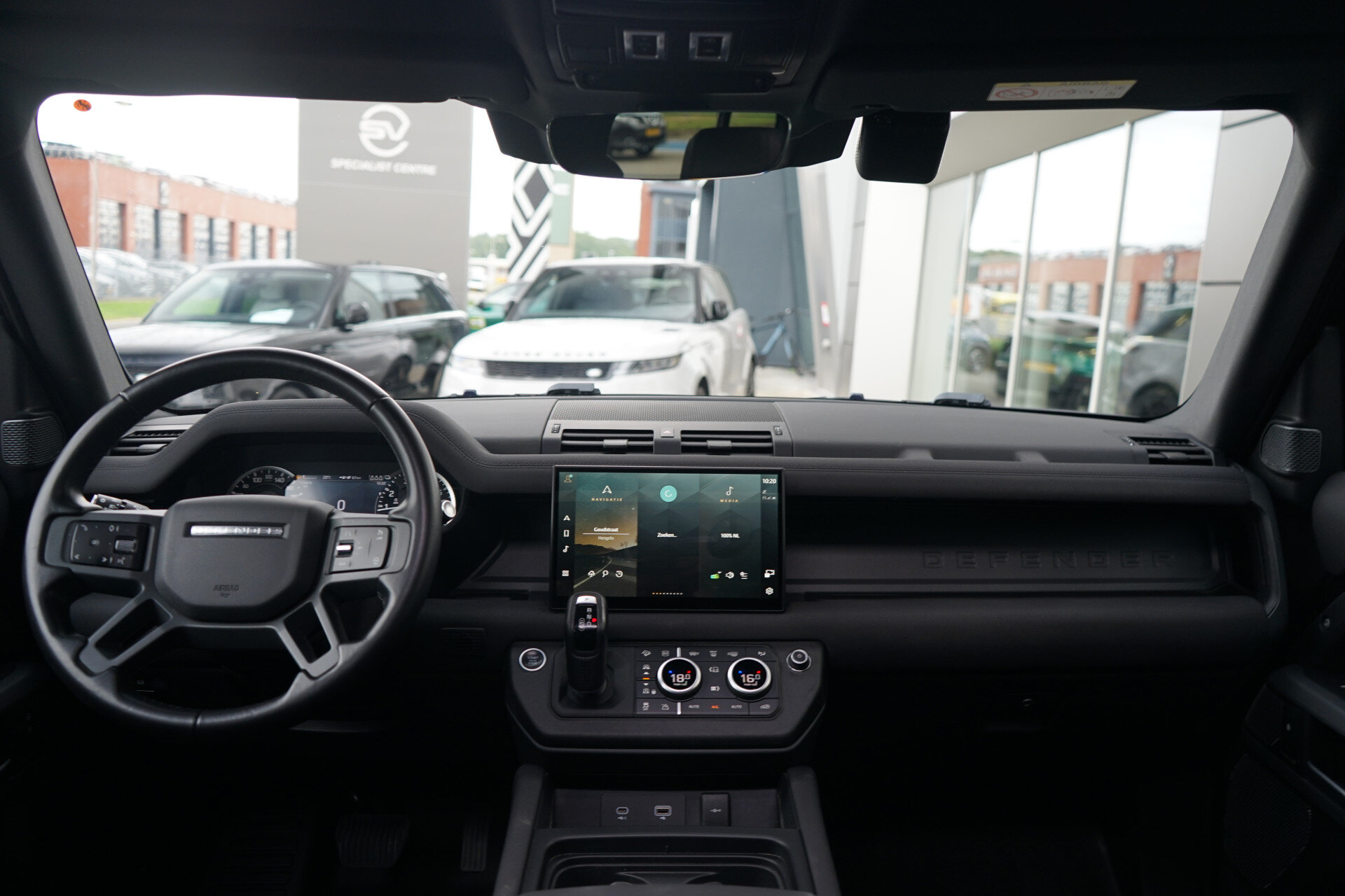 Land Rover Defender 110 2.0 P400e 110 X-Dynamic SE - Afbeelding 4