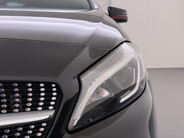 High-performance led-koplampen met led-grootlicht en led-dimlicht