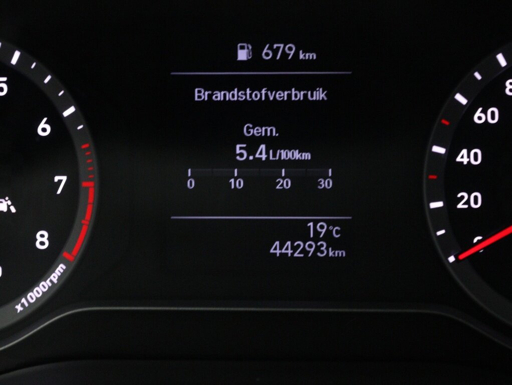Hyundai i10 1.0 Comfort | Carplay Navigatie | Stoelverwarming | Airco | Cruise control - Afbeelding 4