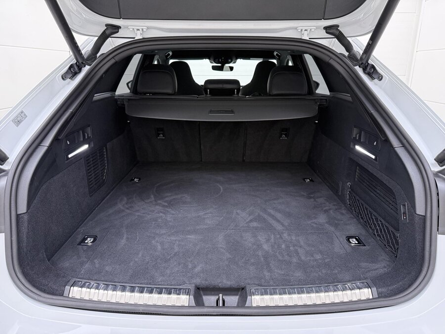 Audi A6 Avant 2.0 e-hybrid 367 PK Quattro