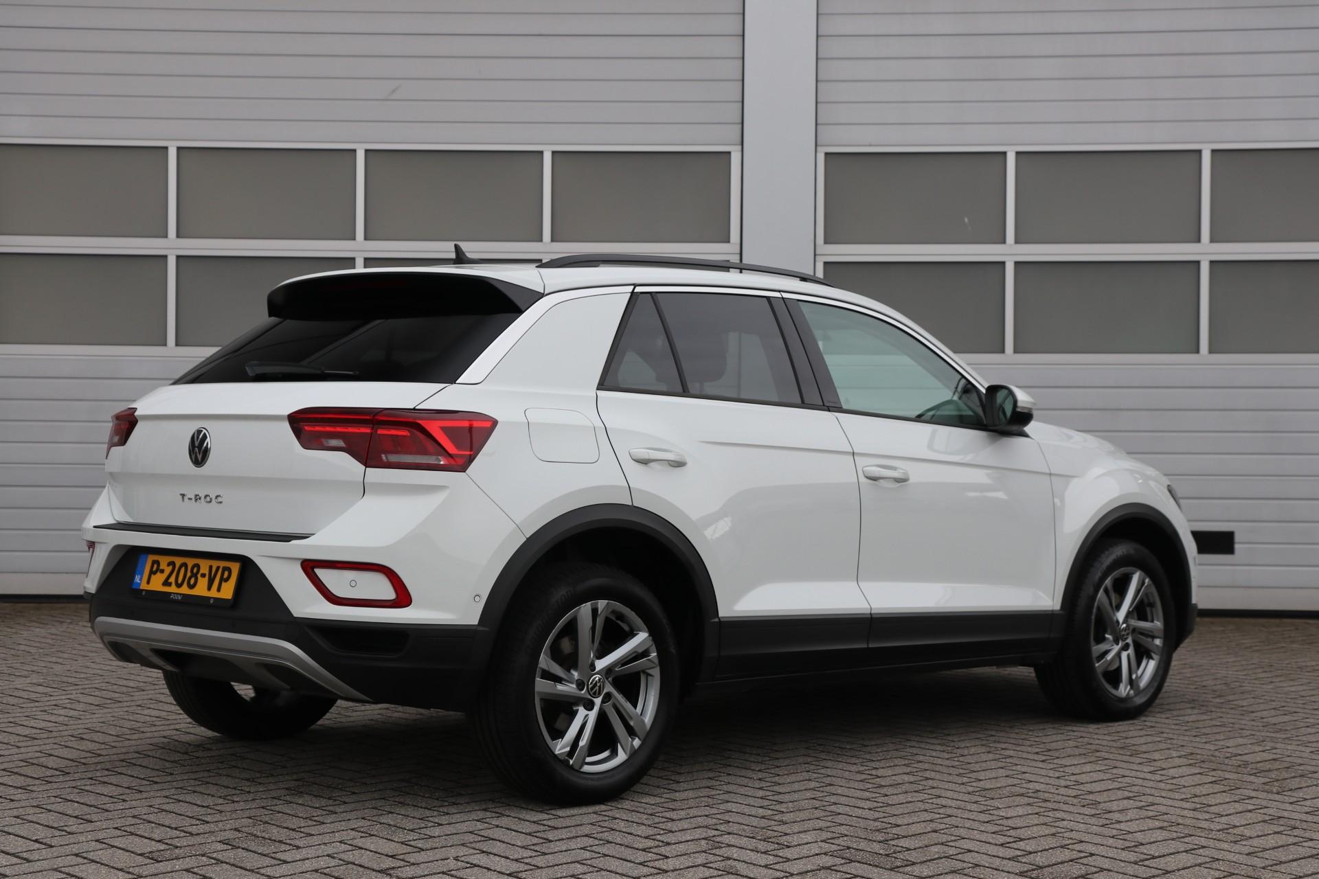Volkswagen T-Roc 1.0 TSI 110pk Life - Afbeelding 2