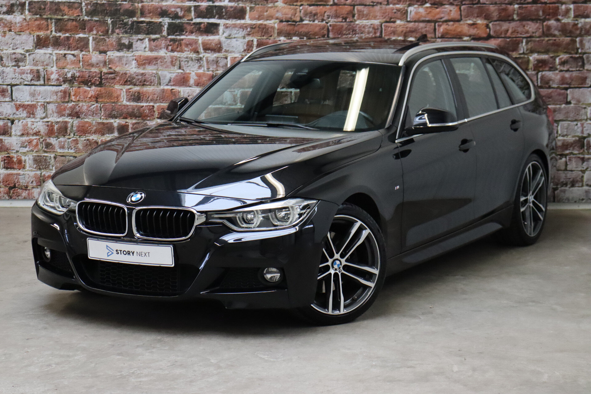 BMW 3 Serie Touring 330i Centennial High Executive