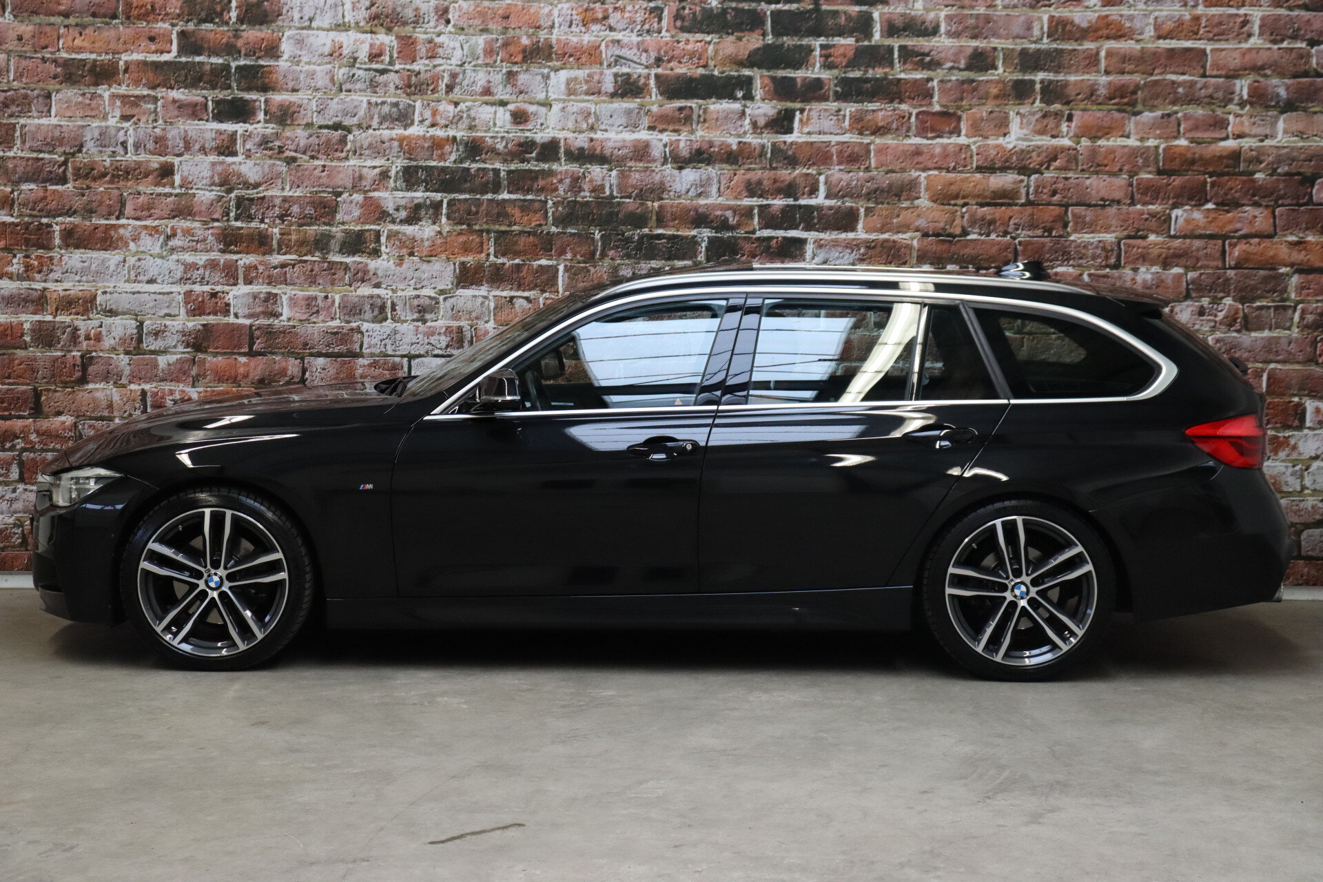 BMW 3 Serie Touring 330i Centennial High Executive - Afbeelding 5