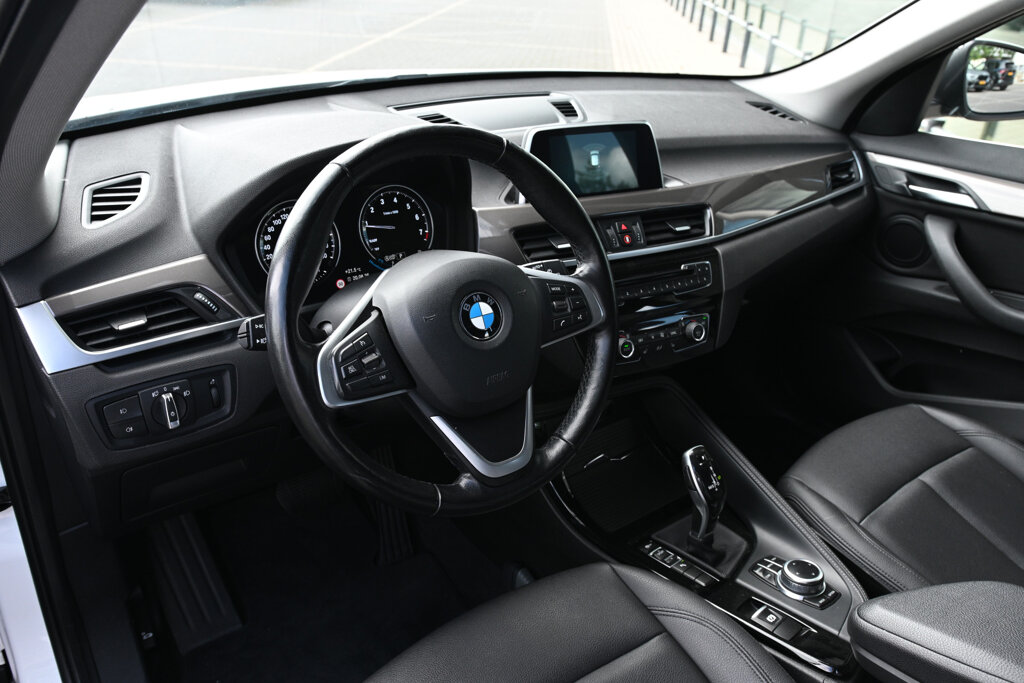BMW X1 13
