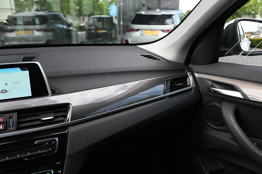 BMW X1 25