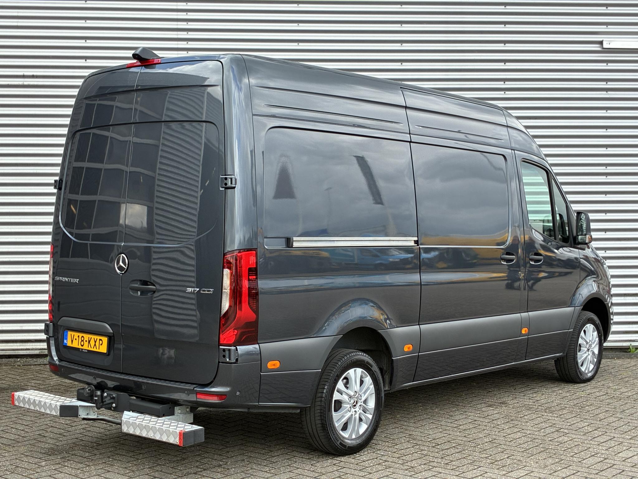 Mercedes-Benz Sprinter 317 CDI Select L2H2 Veel Extra's - Afbeelding 2