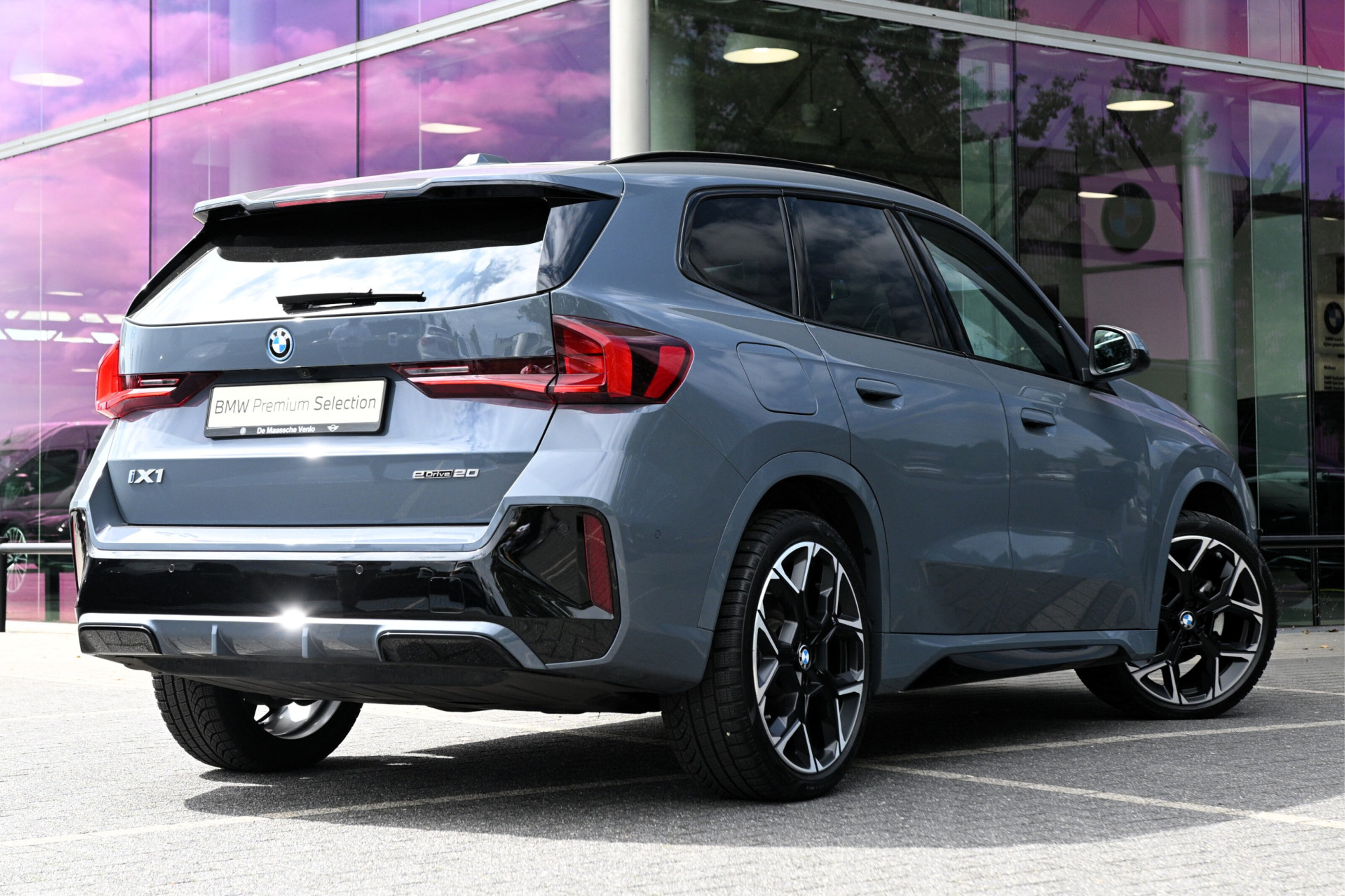 BMW iX1 eDrive20 M Sport