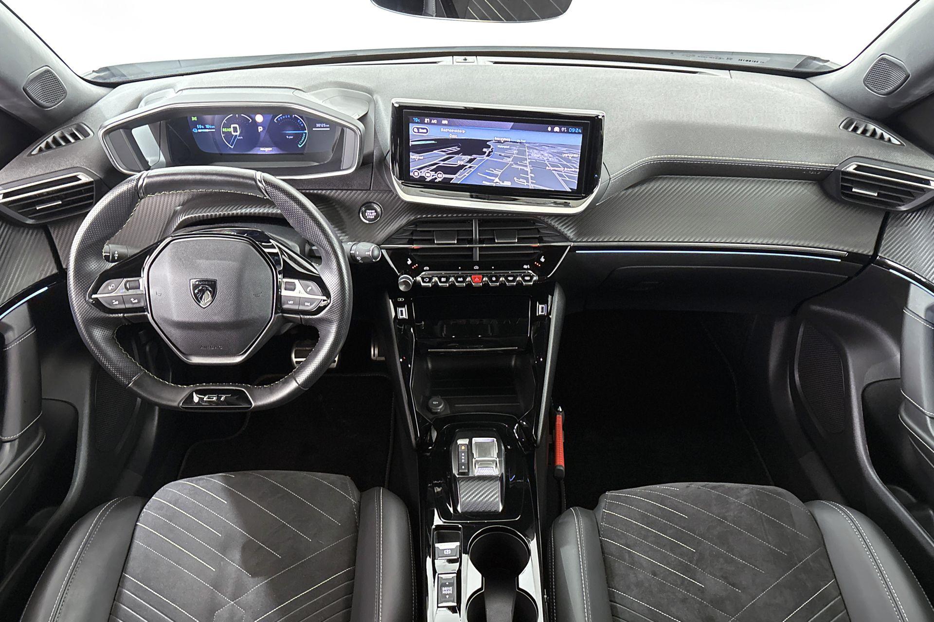 Peugeot e-2008