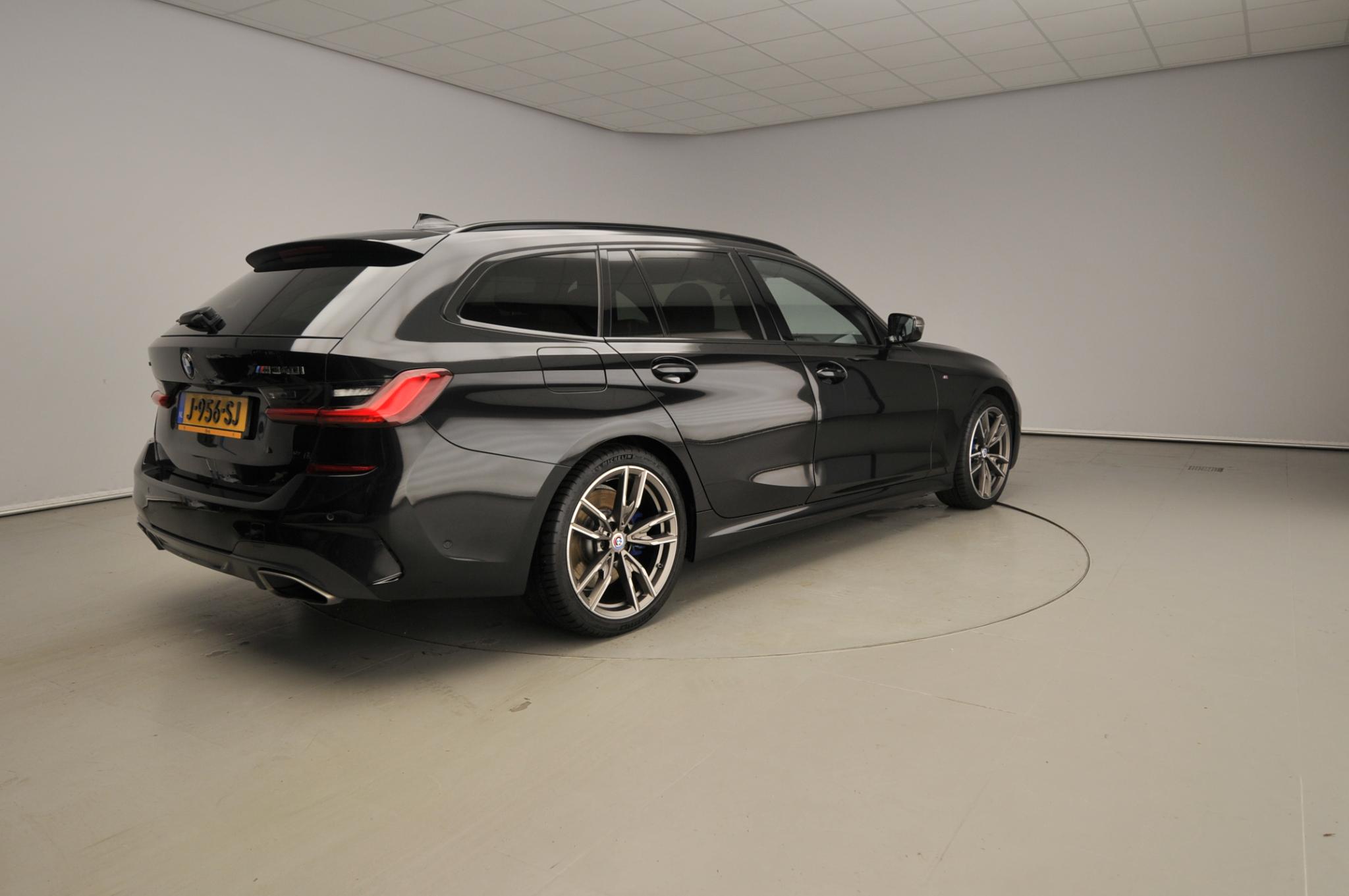 BMW 3 Serie Touring M340i xDrive - Afbeelding 2