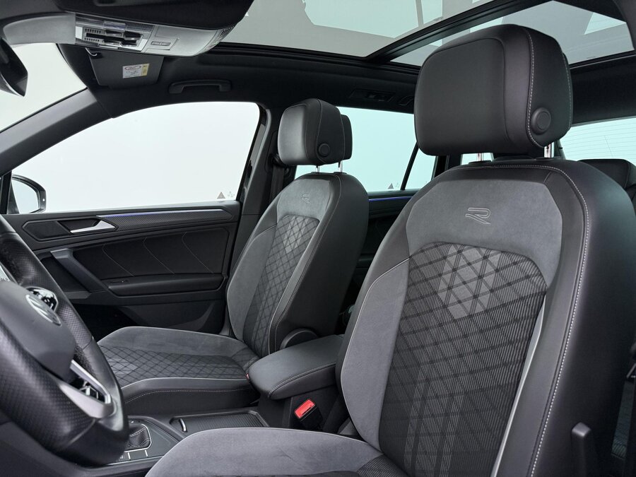Volkswagen Tiguan 1.5 TSI R-Line Business+