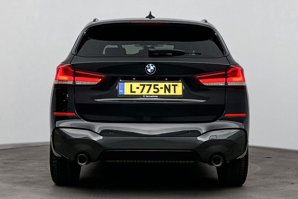 BMW X1 3