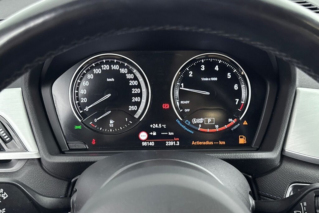 BMW X1 9