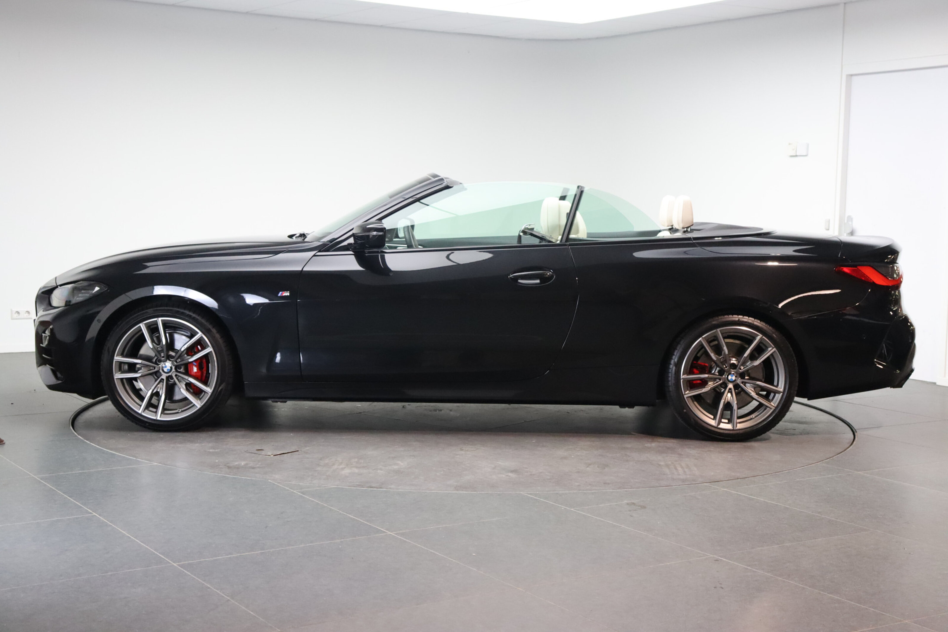 BMW 4 Serie Cabrio M440i High Executive Automaat
