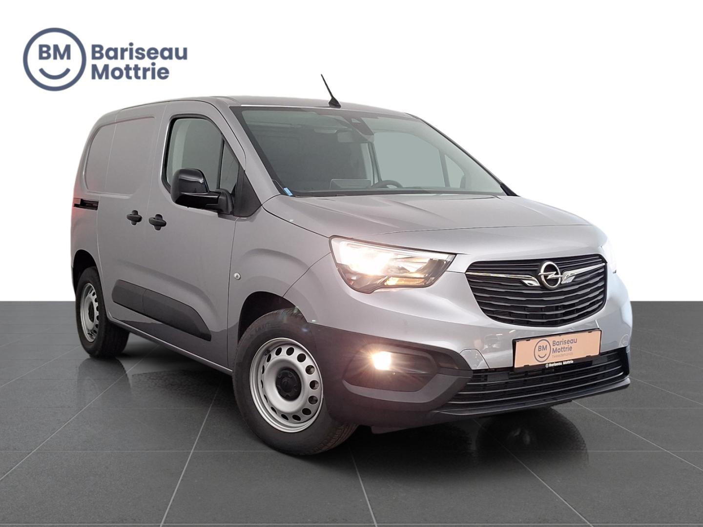 Opel Combo 3-ZIT LCV *TREKHAAK*HOUTINLEG*CAMERA ACHTER EN SENSOREN*DAB*GPS*CARPLAY*AIRCO*