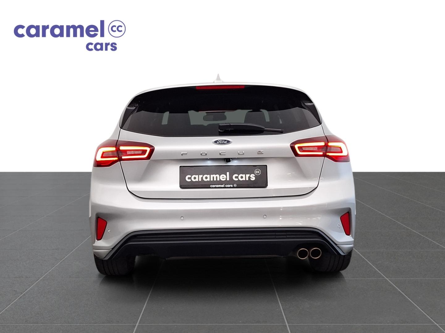 Ford Focus ST-LINE AUTOMAAT *CARPLAY*CAMERA SENSOREN*ZETELVERWARMING*DAB*GPS* - Afbeelding 5