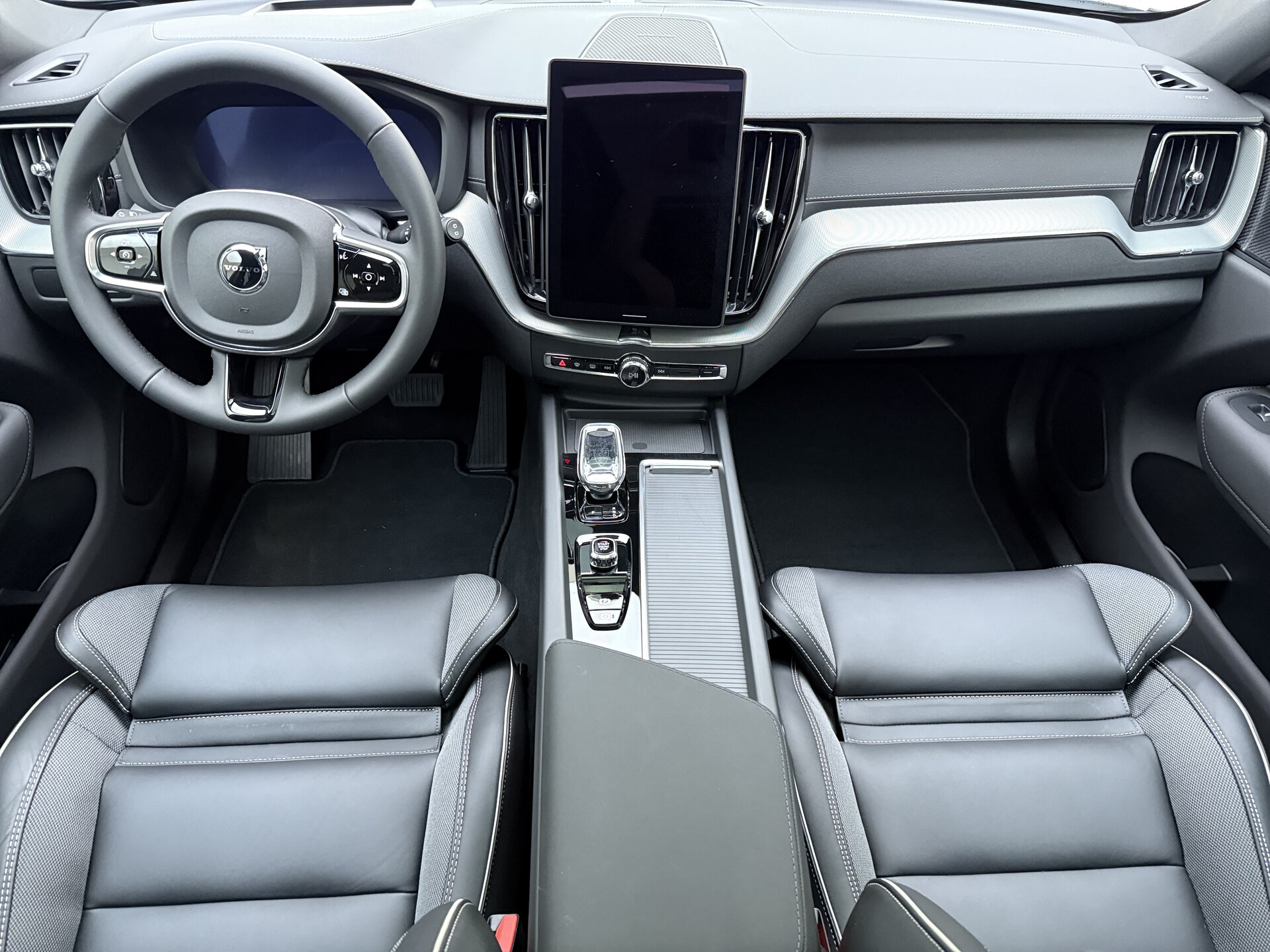 Volvo XC60 T8 455pk AWD Ultra Black Edition - Afbeelding 2