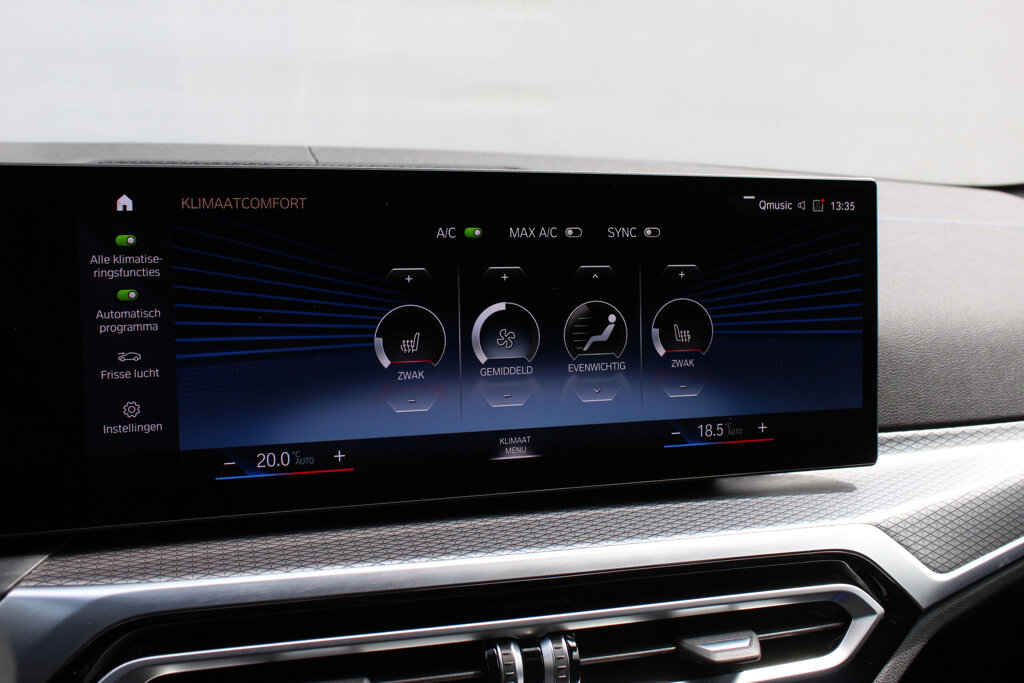 BMW i4 24