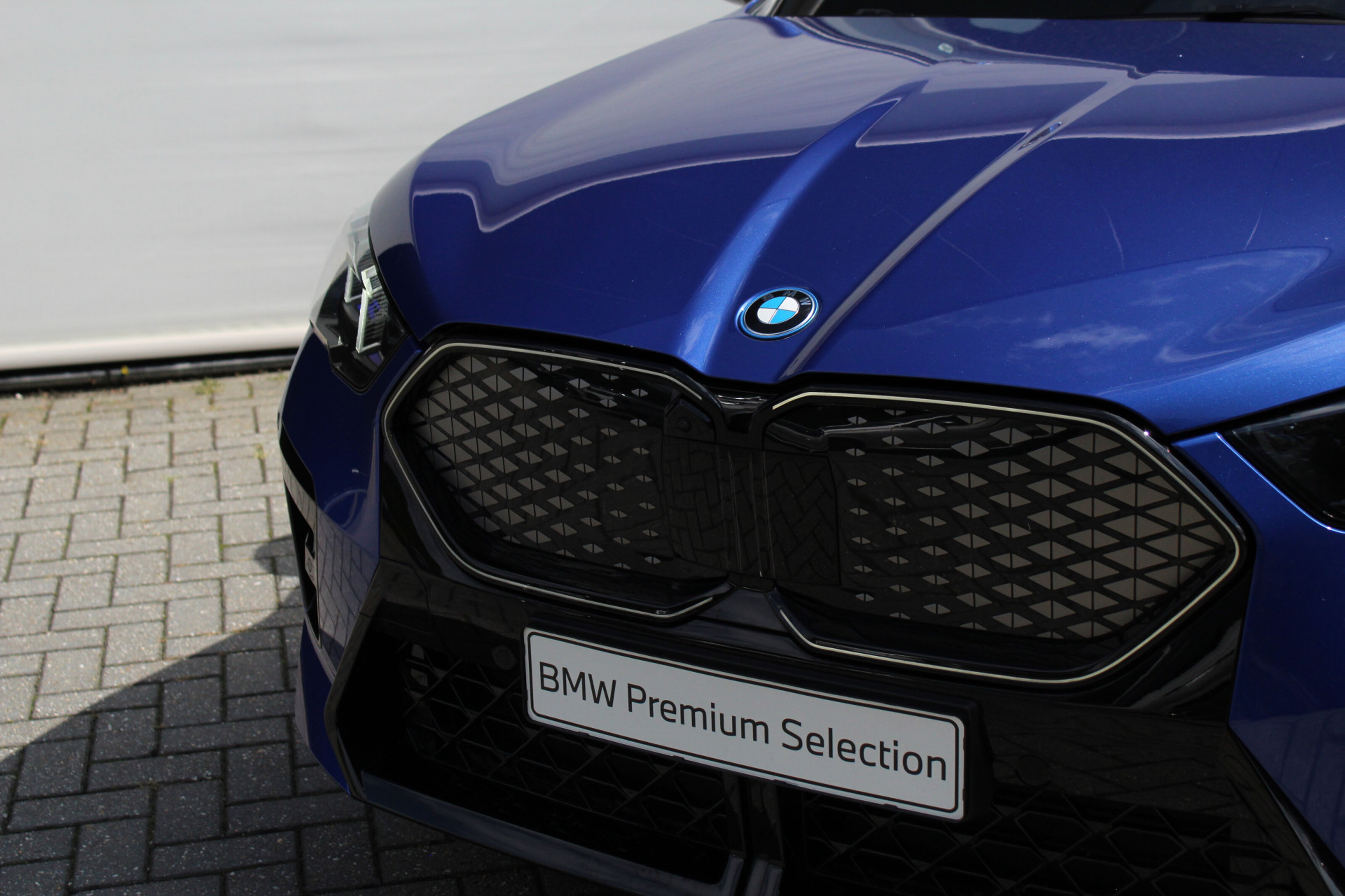 BMW iX2 8