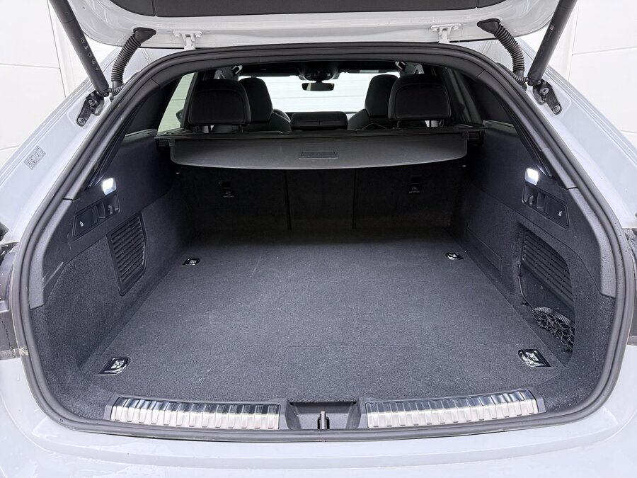 Audi A5 Avant 2.0 e-hybrid Quattro S-line