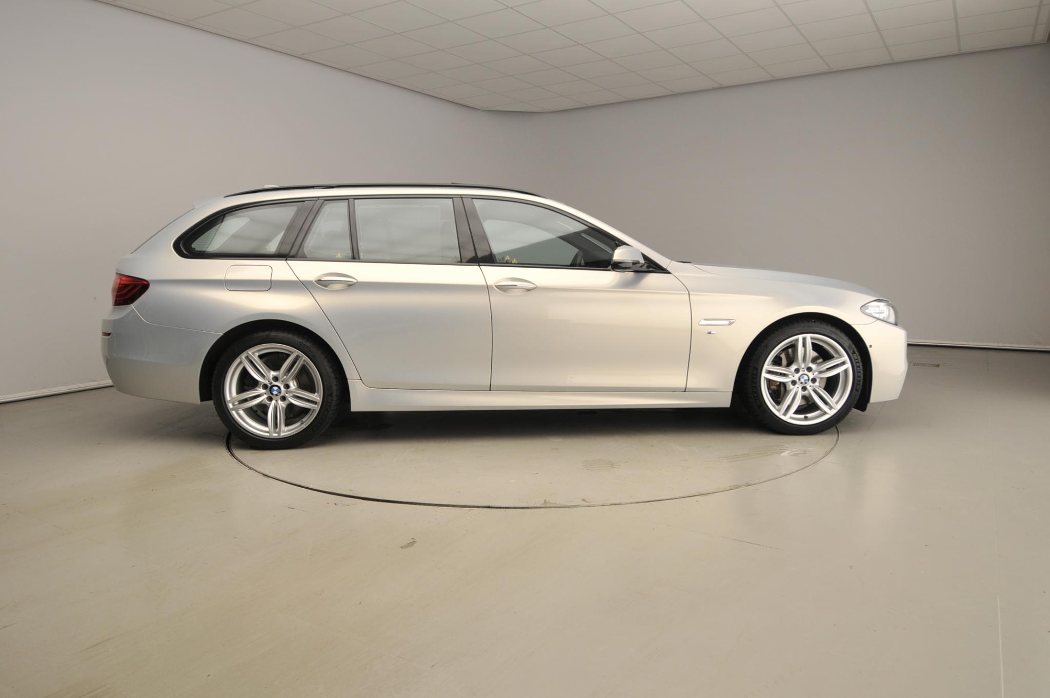 BMW 5 Serie Touring 528i - Afbeelding 4