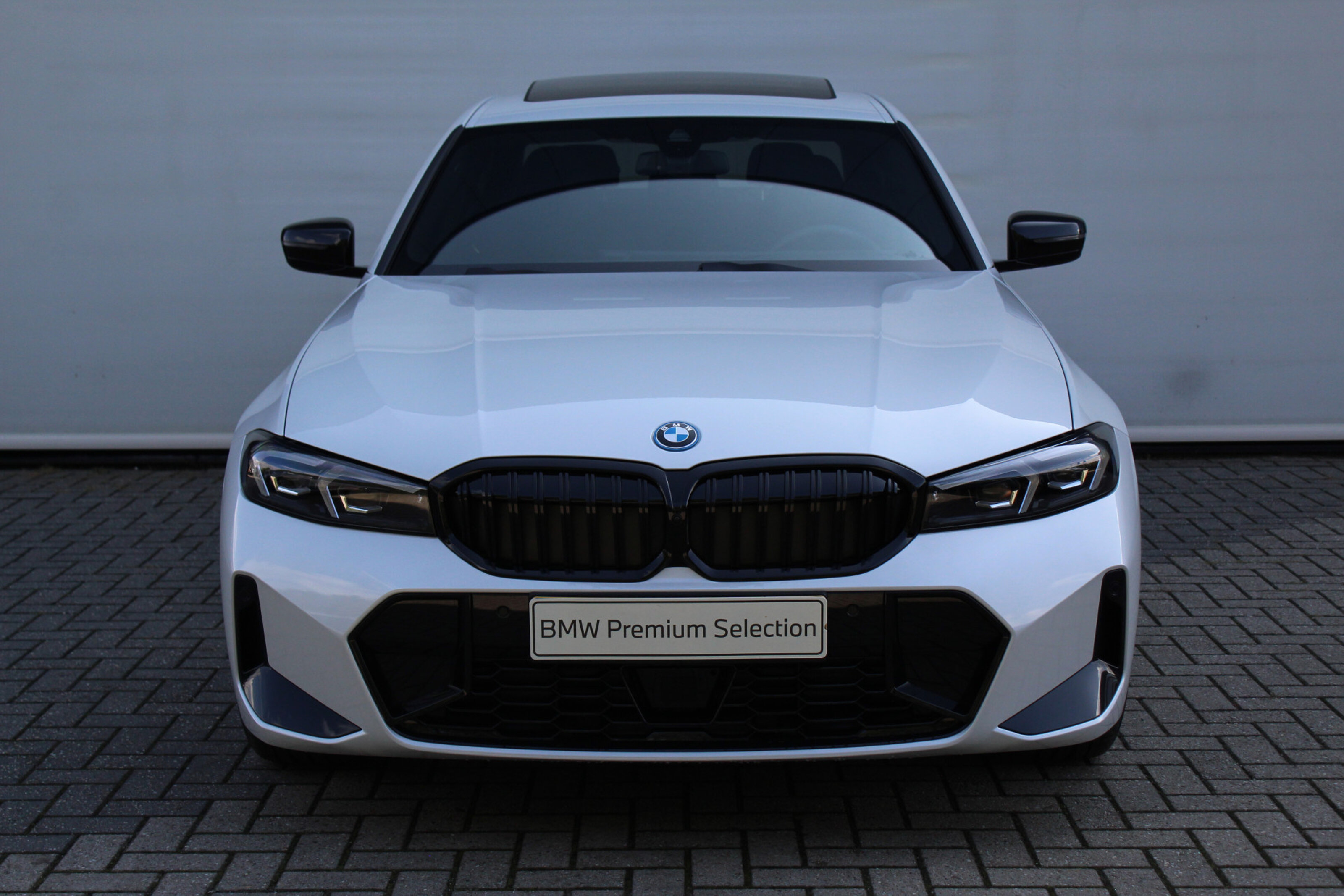 BMW 3 Serie 330e M Sport Automaat
