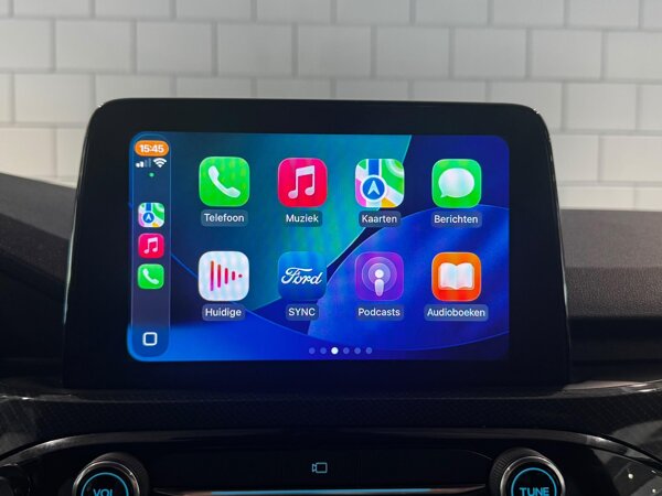 Apple Carplay/Android Auto