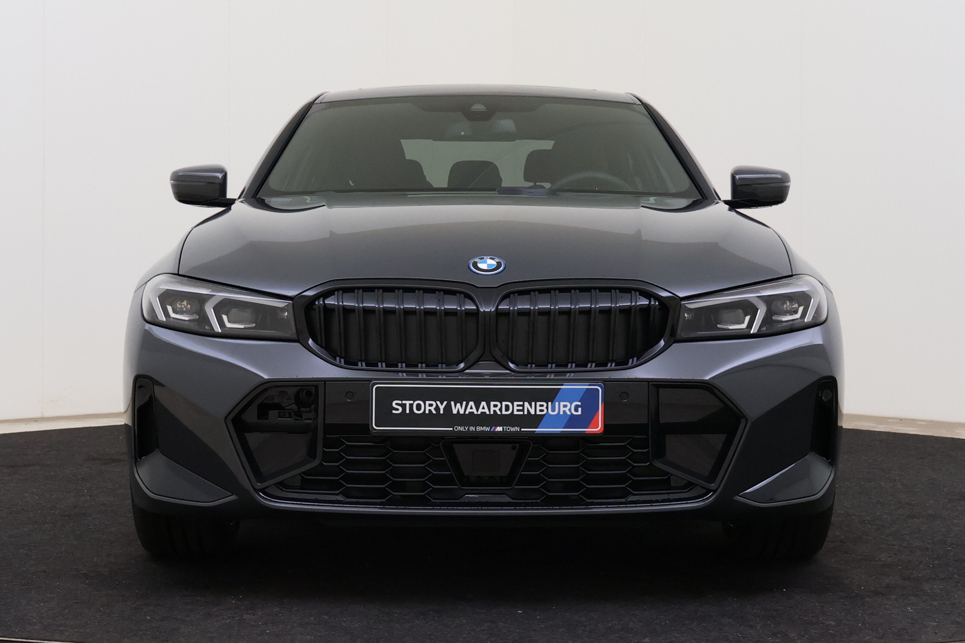 BMW 3 Serie 330e M Sport Automaat