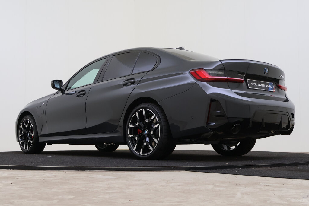 BMW 3 Serie 11
