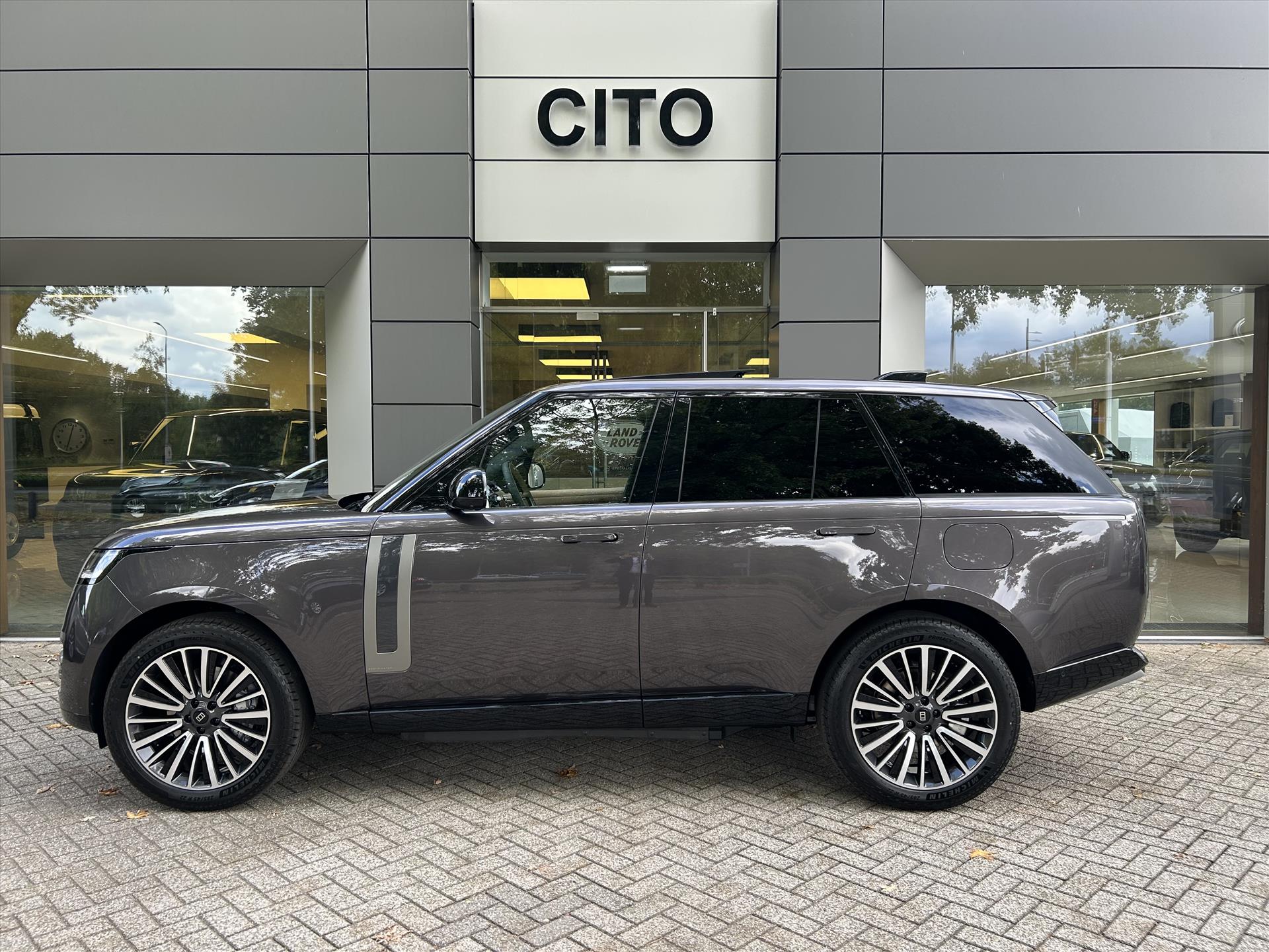 Land Rover Range Rover P460e PHEV AWD Westminster Edition MY27 - Afbeelding 2