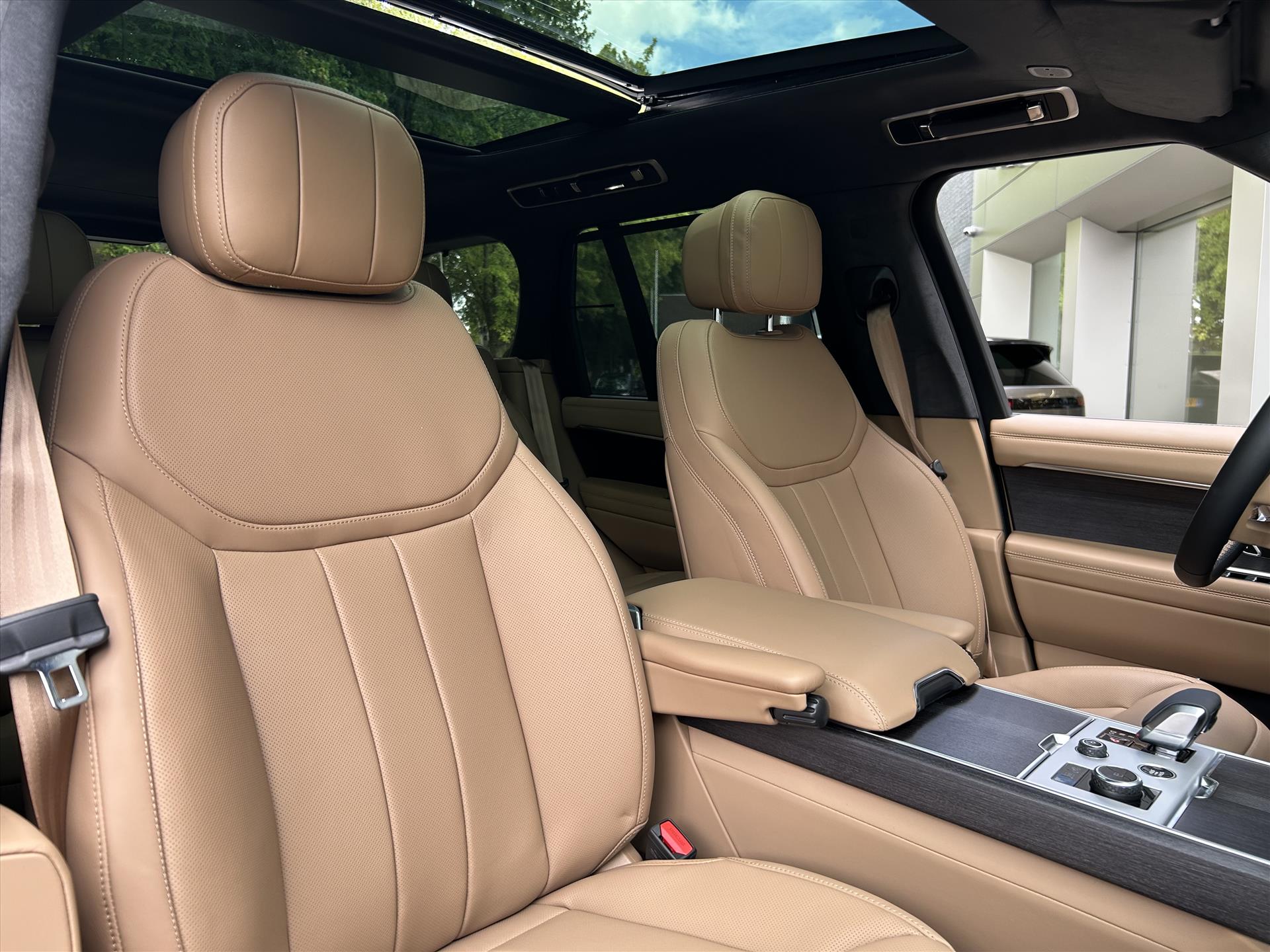 Land Rover Range Rover P460e PHEV AWD Westminster Edition MY27 - Afbeelding 4