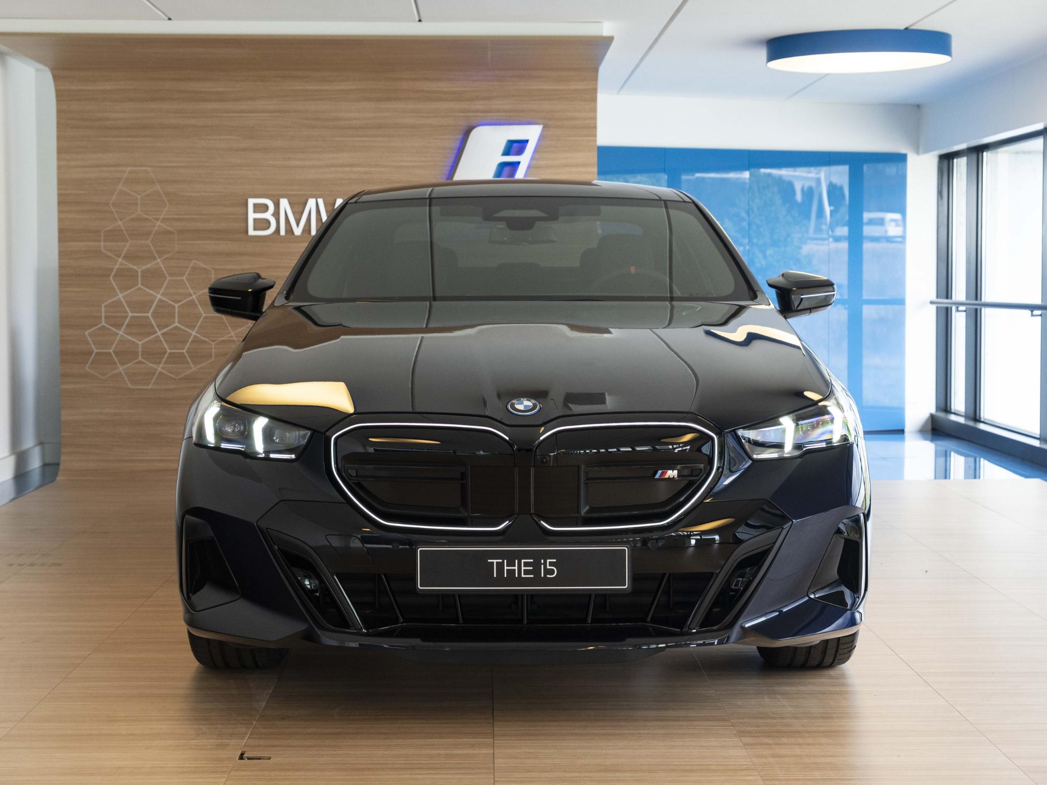 BMW i5 M60 xDrive Sedan - Afbeelding 5
