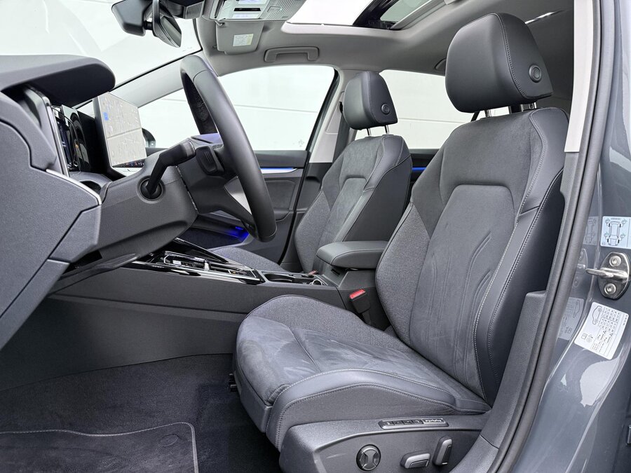 Volkswagen Golf 1.5 eHybrid Style Edition