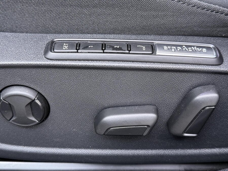 Volkswagen Golf 1.5 eHybrid Style Edition